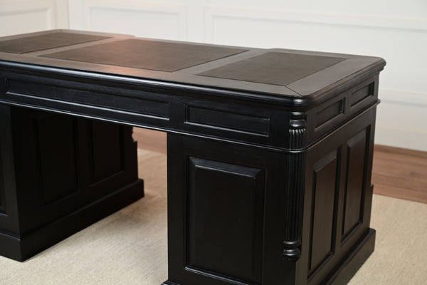 Pillar 160x80, Zwart, gouden grepen, klassiek Engels bureau, massief mahoniehout