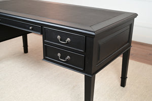 York Grande 160x80 - classic English writing desk - black - Brass handles - mahogany