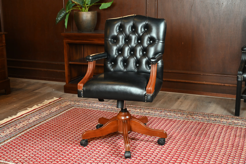 Vintage stoel, zwart leer, mahoniehout, Chesterfield, 256