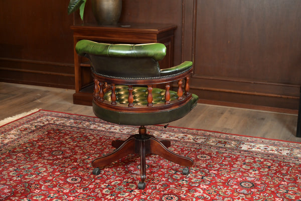 Vintage stoel, eikenhout, groen leer, Chesterfield, 259