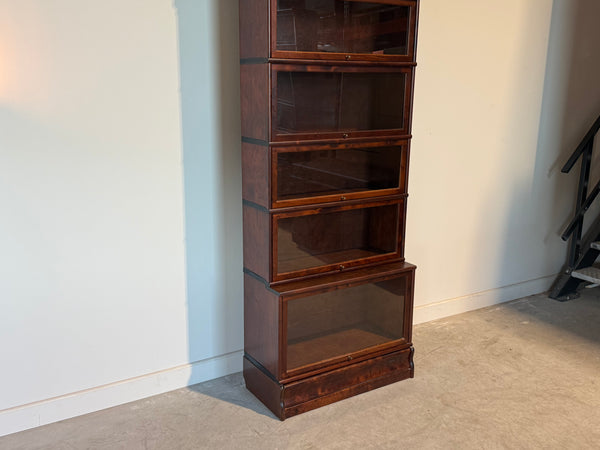 Set van Globe Wernicke boekenkast, stapelbaar, mahoniehout