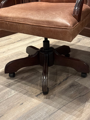 Vintage stoel, mahoniehout, lichtbruin leer, 102