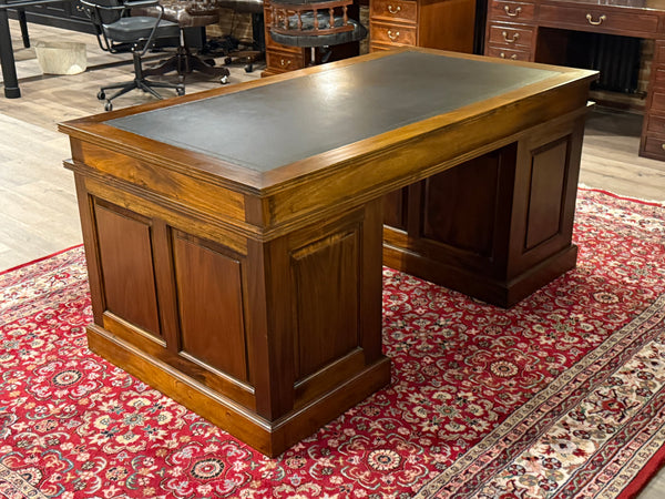 Bureau vintage, bureau anglais classique, acajou, cuir bleu marine, 646