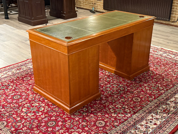 Vintage-Schreibtisch, klassischer englischer Schreibtisch, Mahagoni, grünes Leder, 651