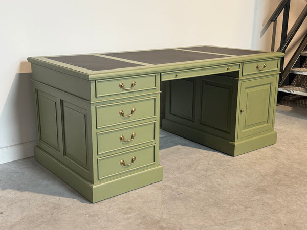 Vintage bureau, klassiek Engels bureau, mahoniehout, bruin leer, 710
