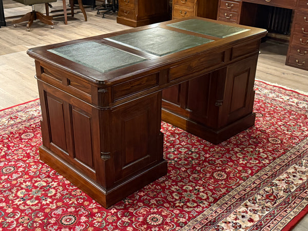 Vintage-Schreibtisch, klassischer englischer Schreibtisch, Mahagoni, grünes Leder, 636