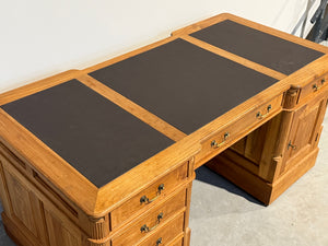 Vintage bureau, klassiek Engels bureau, teakhout, bruin leer, 690