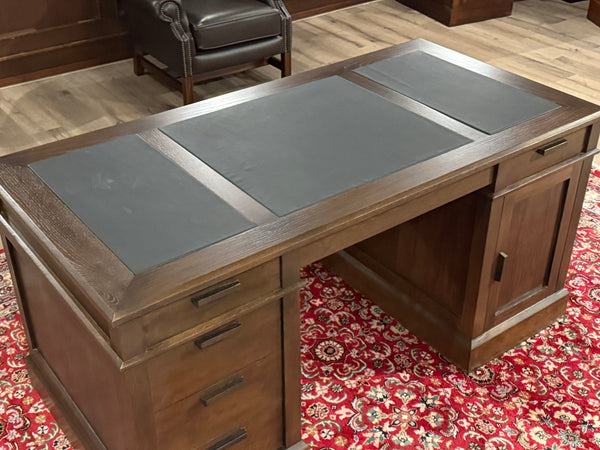 Bureau vintage, bureau anglais classique, chêne, cuir noir, 650