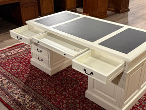 Vintage-Schreibtisch, weiß, klassischer englischer Schreibtisch, Mahagoni, schwarzes Leder, 639