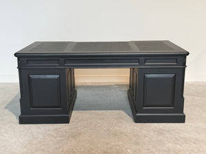 Vintage bureau, zwart, klassiek Engels bureau, mahoniehout, zwart leer, 705
