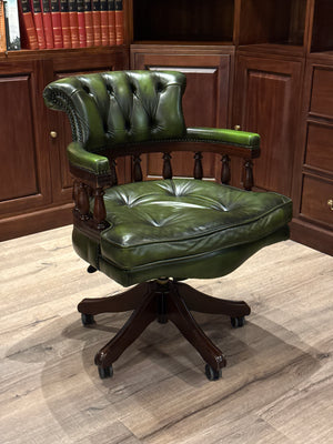 Vintage stoel, mahoniehout , groen leer, 101