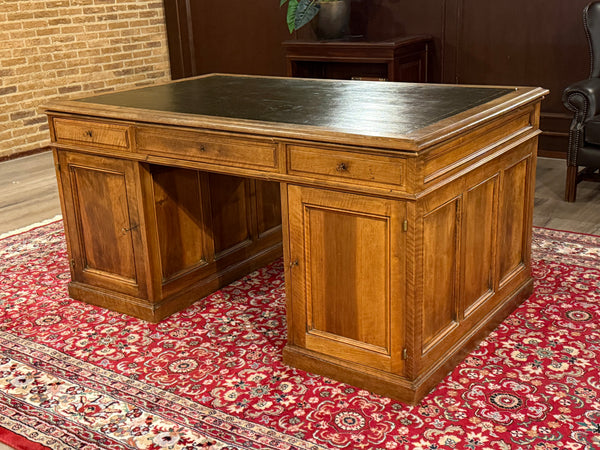 Vintage bureau, Antiek Engels bureau, eikenhout, groen leer, 661