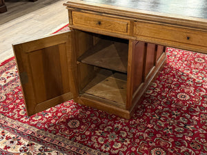 Vintage bureau, Antiek Engels bureau, eikenhout, groen leer, 661