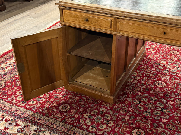 Vintage bureau, Antiek Engels bureau, eikenhout, groen leer, 661