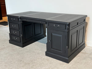 Vintage bureau, zwart, klassiek Engels bureau, mahoniehout, zwart leer, 705
