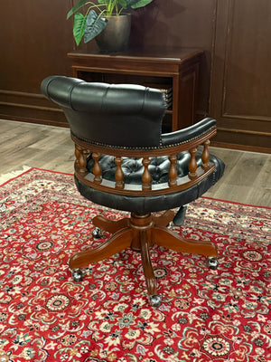 Vintage-Sessel, Chesterfield, Mahagoni, schwarzes Leder, 108