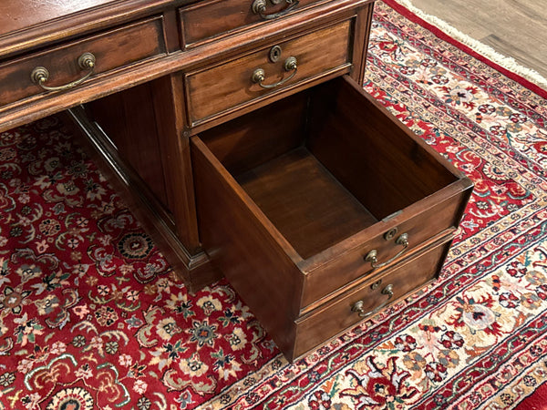 Vintage bureau, partnerdesk, klassiek Engels bureau, mahoniehout, 617